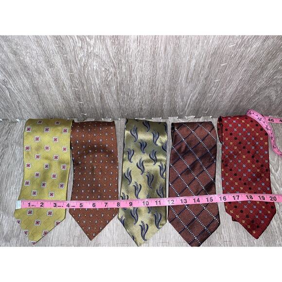 Jos. A. Bank Vintage Silk Necktie Set of 5 Multicolor Geometric Men's Ties - Picture 2 of 13